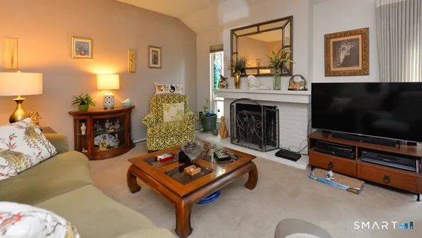 $269,000 | 53 Heritage Village, Unit A, Southbury, CT 06488