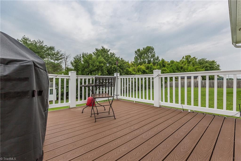 1550 Lake Road Thomasville, NC 27360 - Photo 25 of 31 Gallery Image 25