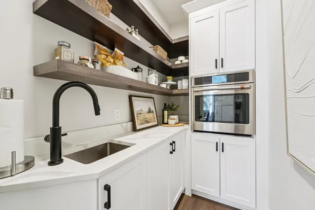 $1,068,900 | 10814 Falling Water Lane, Unit D, Woodbury, MN 55129