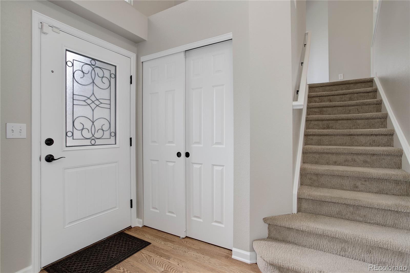 8652 Aberdeen Circle Highlands Ranch, CO 80130 - Photo 2 of 35