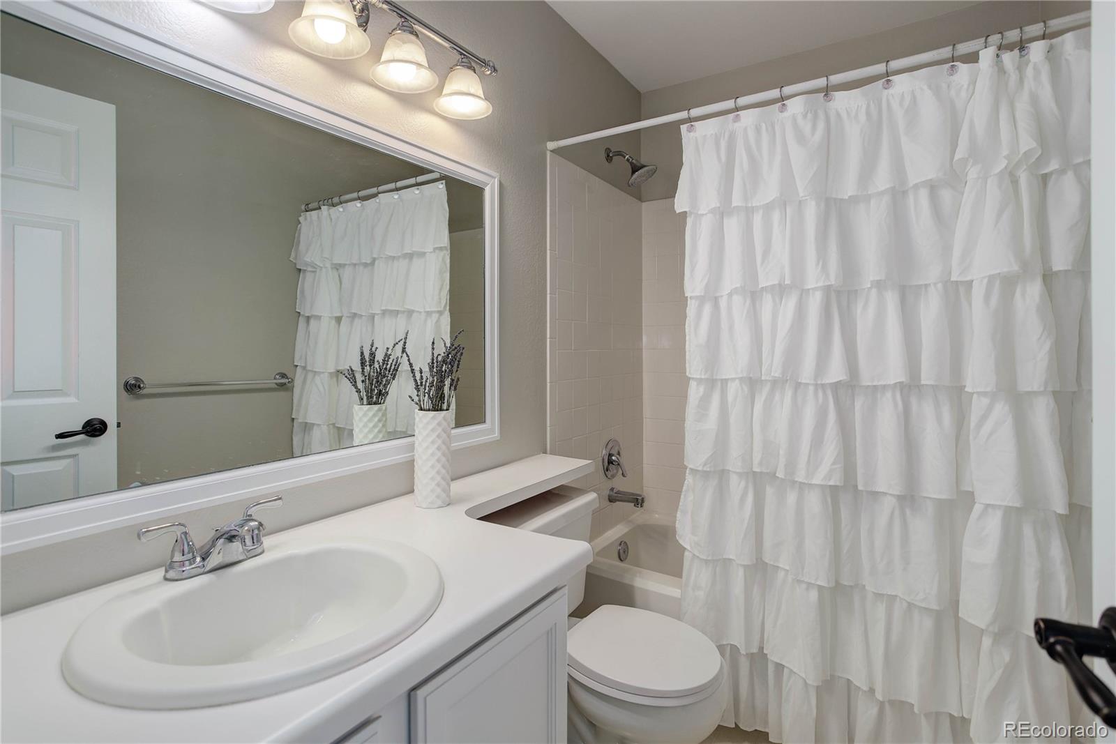 8652 Aberdeen Circle Highlands Ranch, CO 80130 - Photo 27 of 35