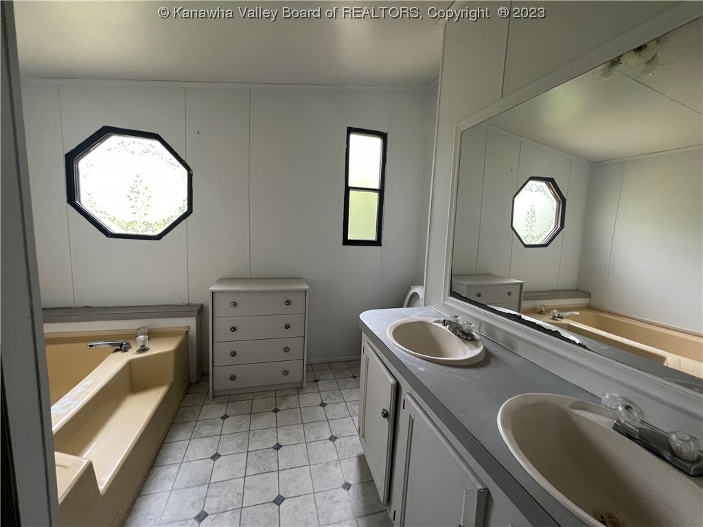 599 Isom Br Road Lake, WV 25121 - Photo 26 of 37 Gallery Image 26