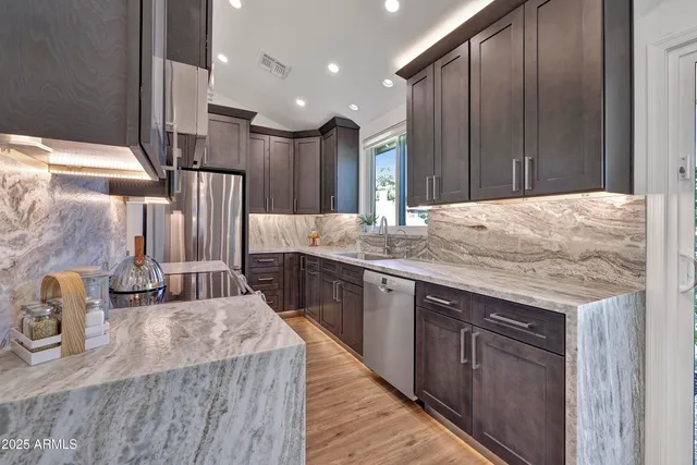 $525,000 | 1362 East Wickieup Lane, Phoenix, AZ 85024