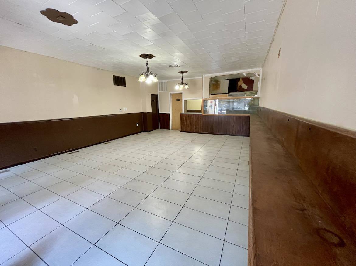 1140 West Taylor Street Chicago, IL 60607 - Photo 2 of 12 Gallery Image 2