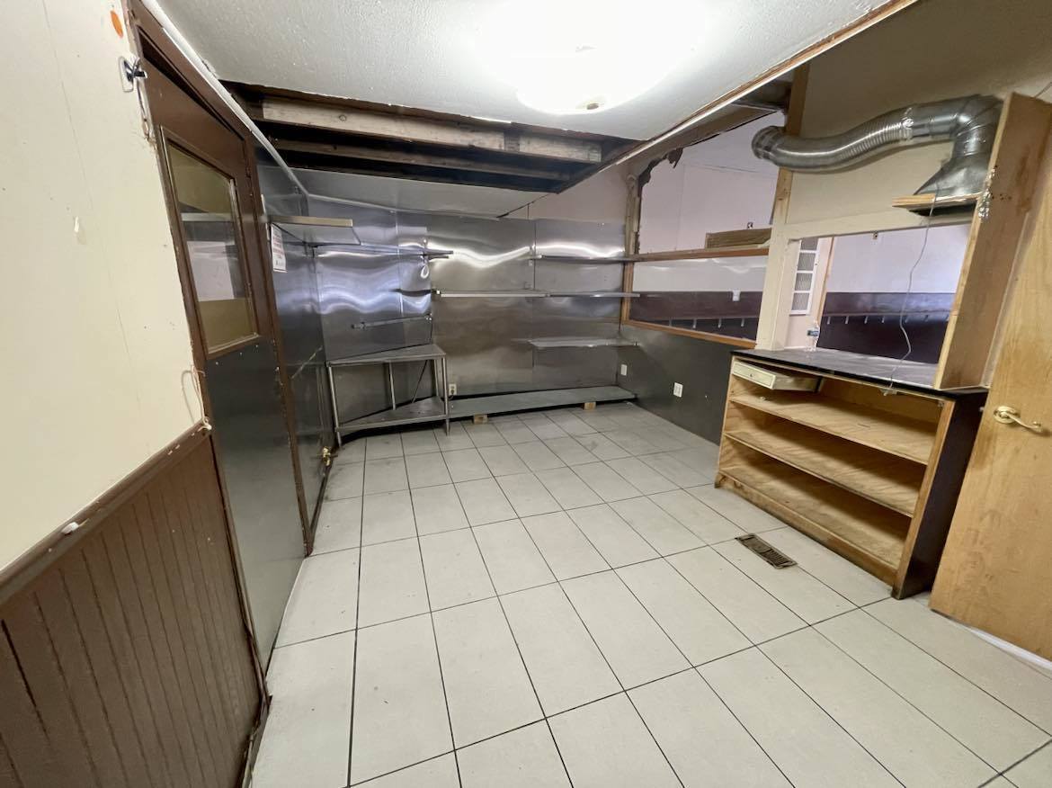 1140 West Taylor Street Chicago, IL 60607 - Photo 5 of 12 Gallery Image 5