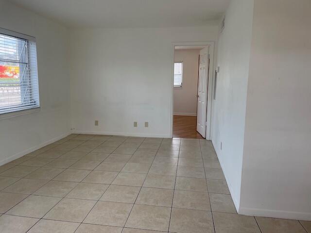 1230 Old Boynton Road, Unit 210 Boynton Beach, FL 33426 - Photo 8 of 25 Living room