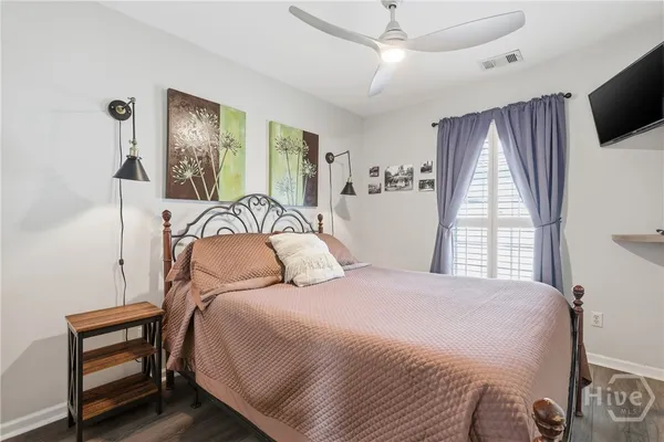 $1,100,000 | 536 East Harris Street, Savannah, GA 31401