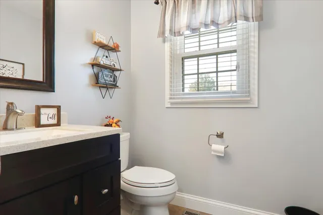 $325,000 | 1505 Paddington Drive, Bloomington, IL 61704