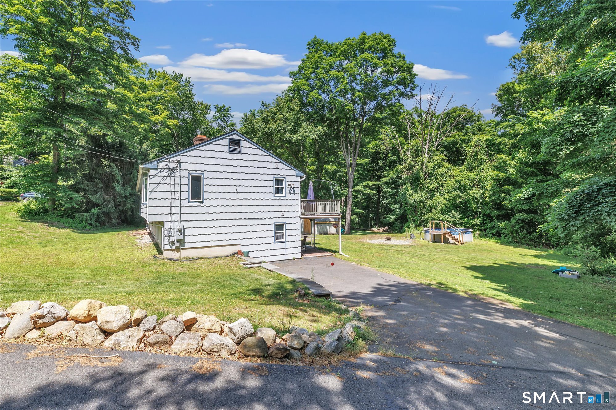 119 Freeman Road Oxford, CT 06478 - Photo 4 of 40