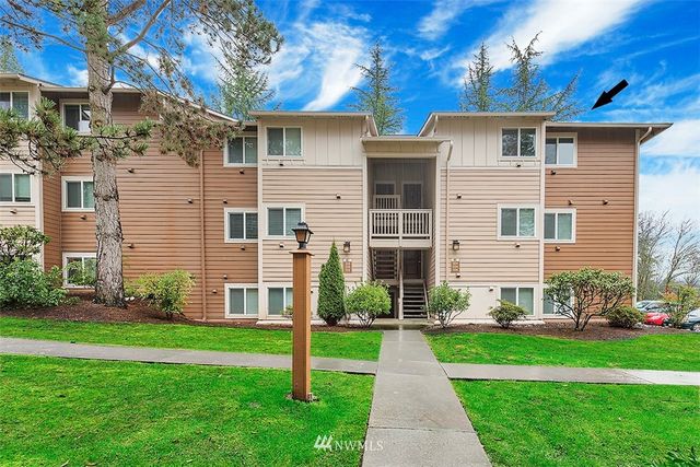 $330,000 | 14018 Northeast 181st Place, Unit E304, Woodinville, WA 98072