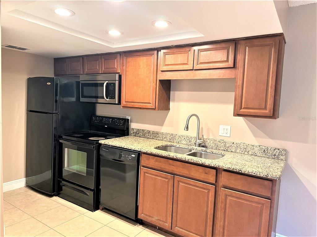 5057 Vineland Road, Unit 5057 Orlando, FL 32811 - Photo 9 of 33