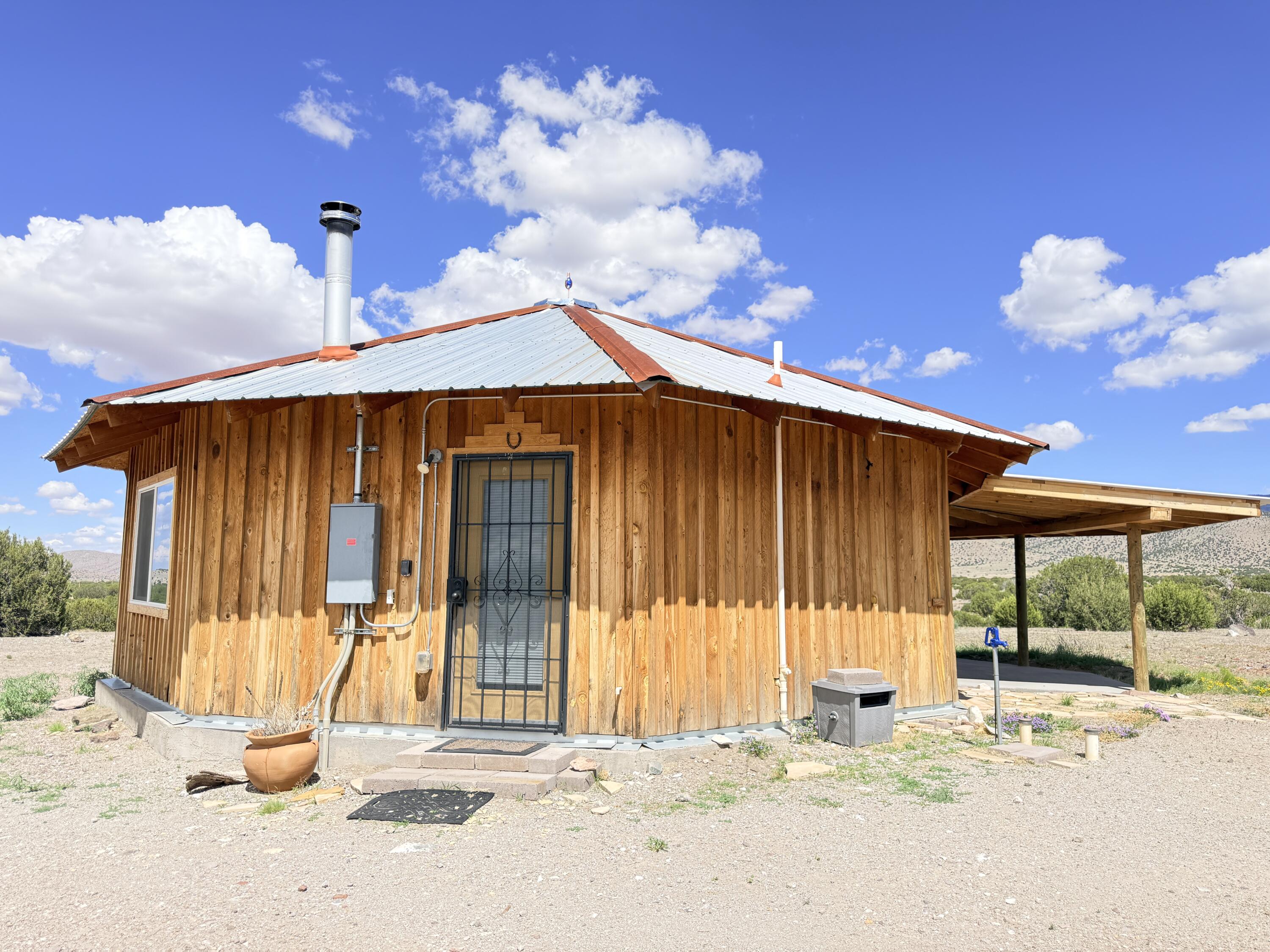 32 Brahman Road Magdalena, NM 87825 - Photo 10 of 59 Gallery Image 10