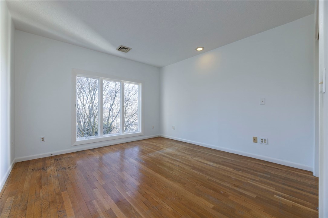 37 Pratt Street Providence, RI 02906 - Photo 26 of 50 Bedroom 1