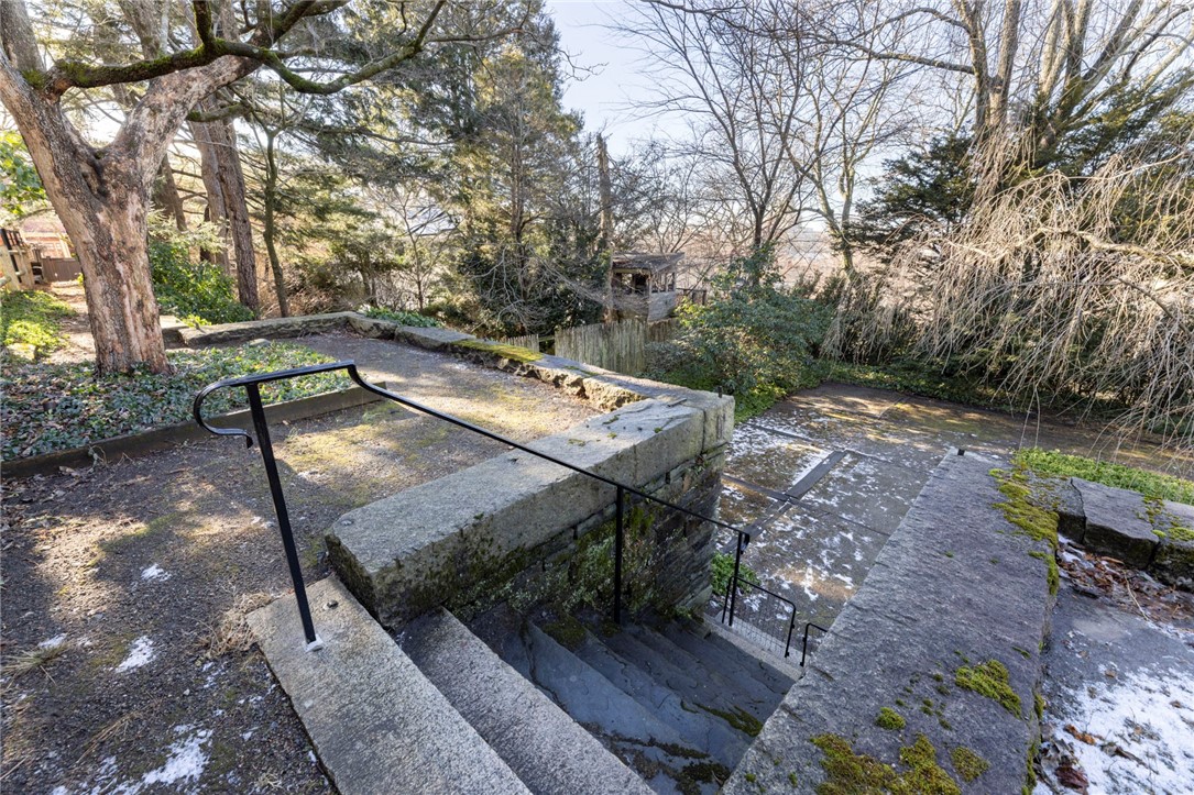 37 Pratt Street Providence, RI 02906 - Photo 41 of 50 Benefit Square Park