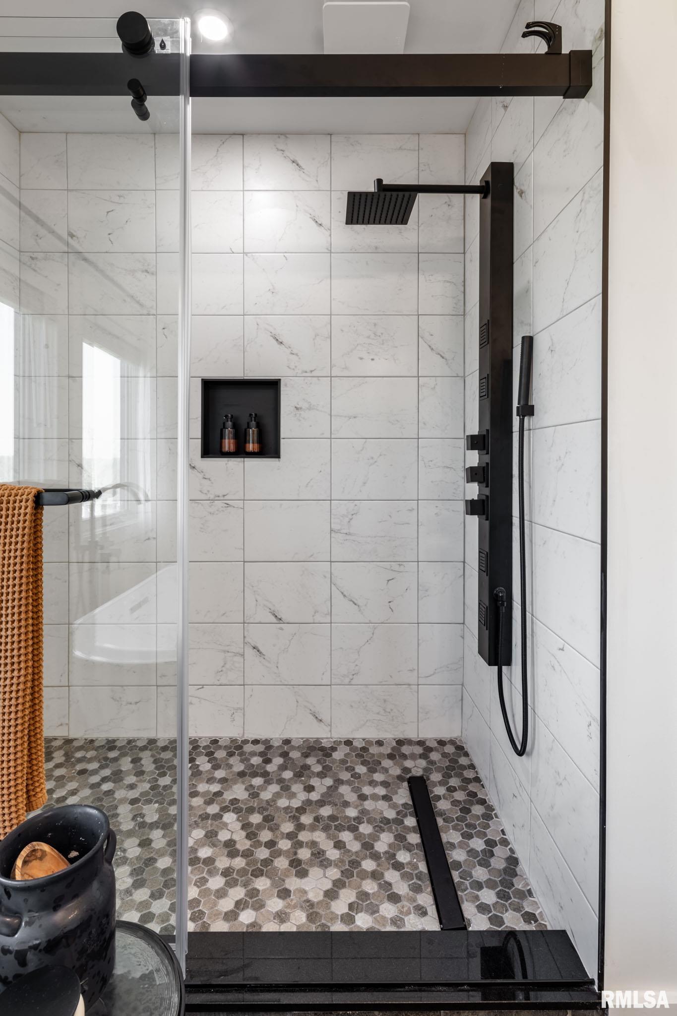 1210 Dutchman Lake Road Vienna, IL 62995 - Photo 22 of 53