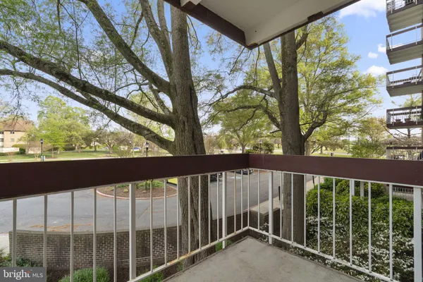 $195,000 | 10850 Green Mountain Circle, Unit 203, Columbia, MD 21044