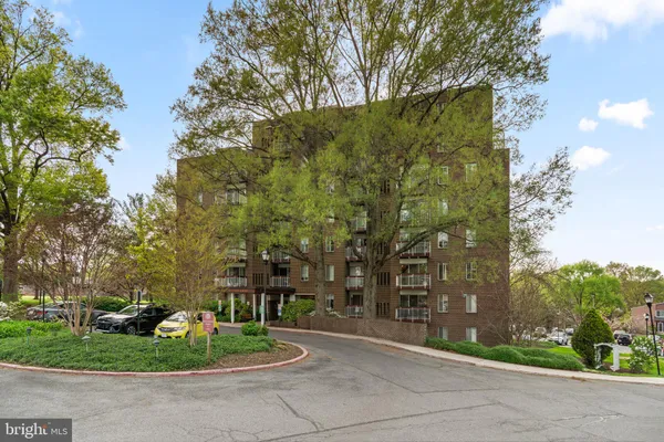 $195,000 | 10850 Green Mountain Circle, Unit 203, Columbia, MD 21044