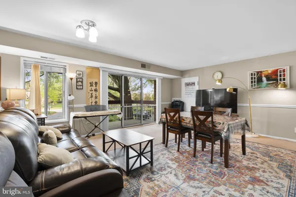 $195,000 | 10850 Green Mountain Circle, Unit 203, Columbia, MD 21044