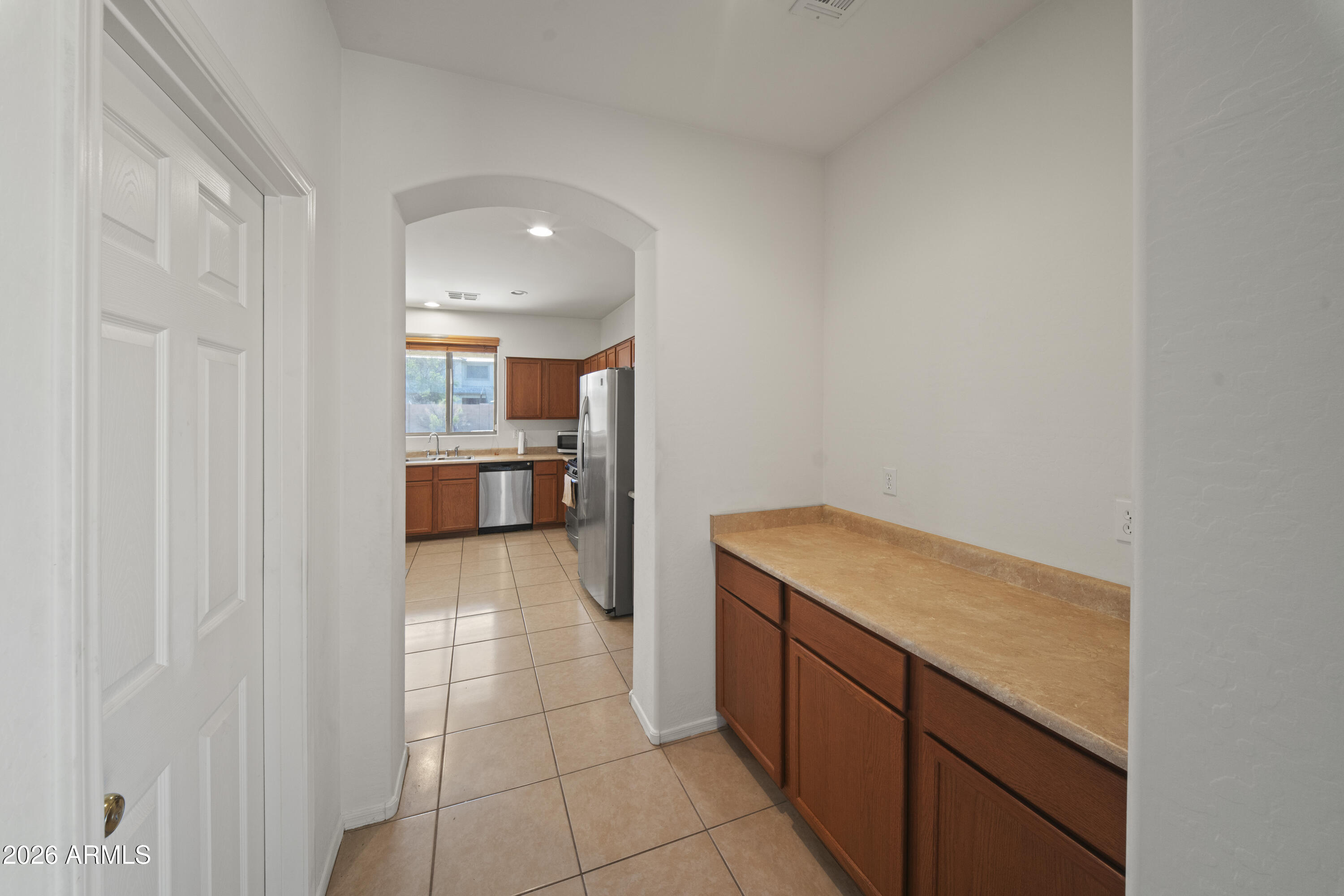 8912 South 40th Drive Phoenix, AZ 85339 - Photo 11 of 49 DSC06562_1
