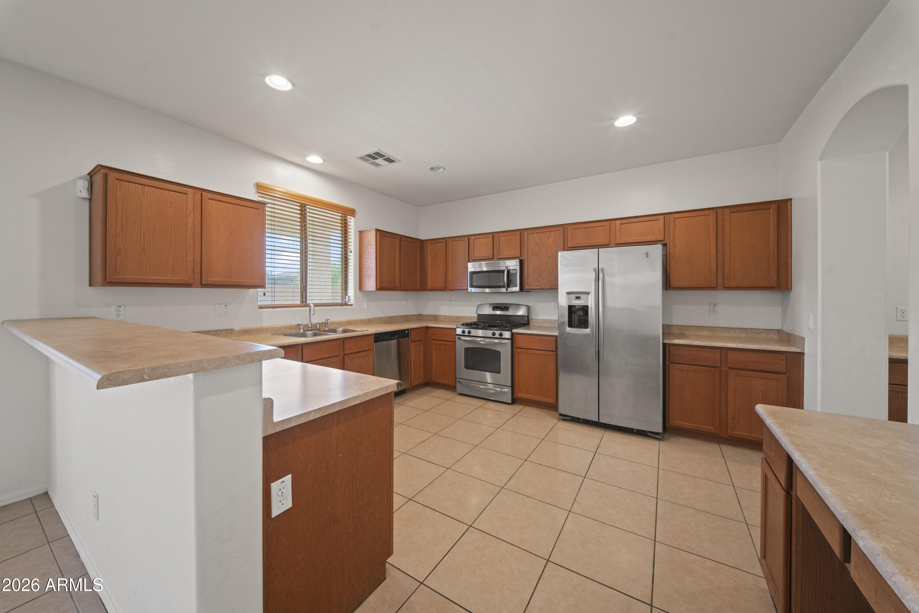 8912 South 40th Drive Phoenix, AZ 85339 - Photo 12 of 49 DSC06568_1