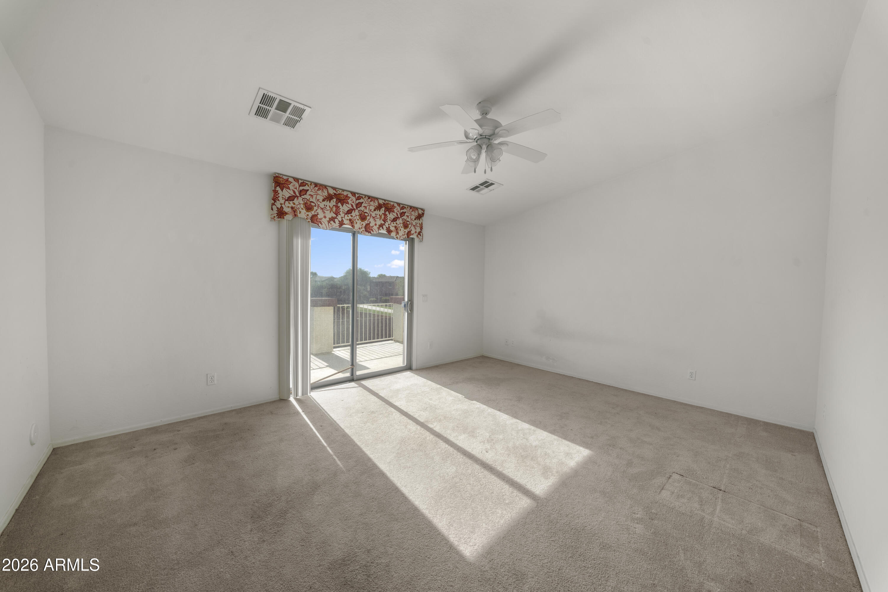 8912 South 40th Drive Phoenix, AZ 85339 - Photo 32 of 49 DSC06658_1
