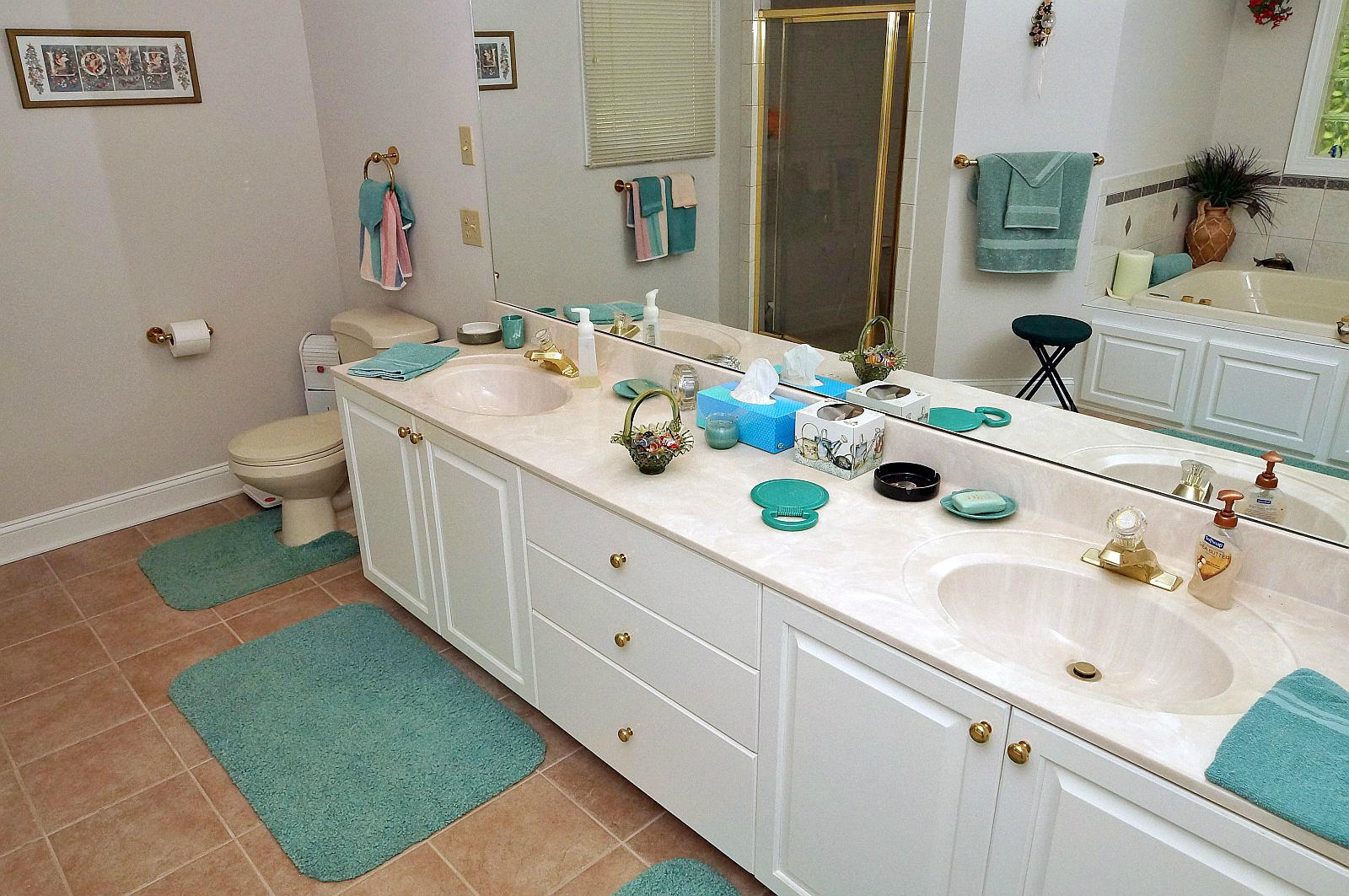 925 Somerset Cove Road Union Hall, VA 24176 - Photo 15 of 35 a bathroom with a sink and mirror with toilet