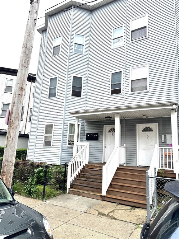 6 Calder Street, Unit 3 Boston, MA 02124 - Photo 6 of 23 a front view of a house