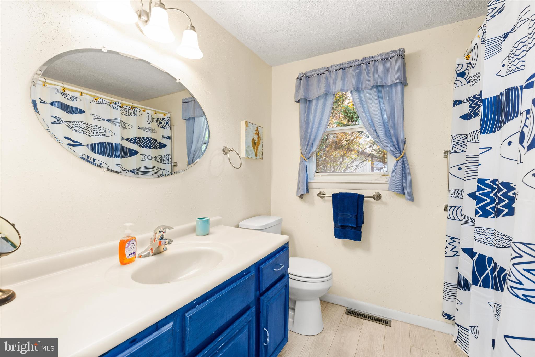 36466 Old Mill Road Ocean View, DE 19970 - Photo 22 of 36 Second full bath