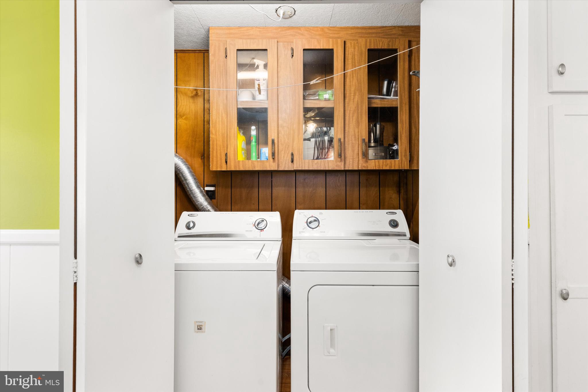 36466 Old Mill Road Ocean View, DE 19970 - Photo 28 of 36 Laundry area