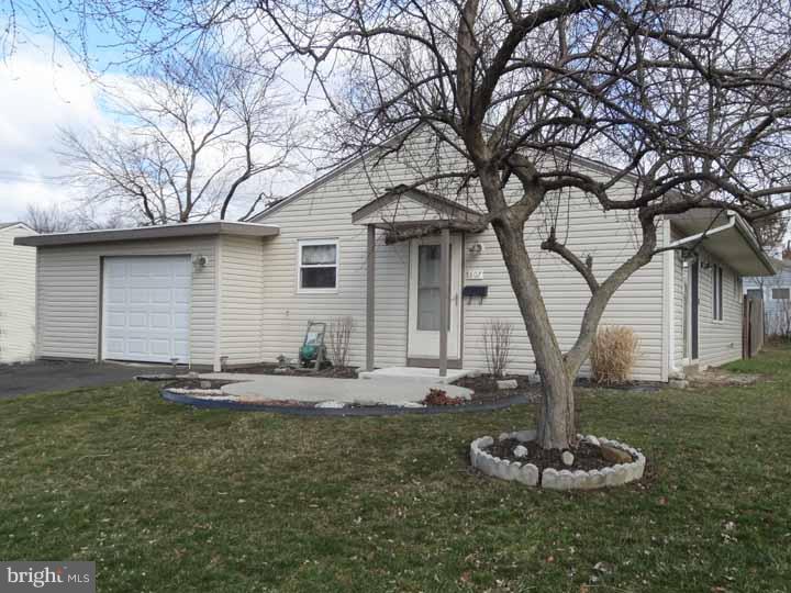 807 Chatham Road Fairless Hills, PA 19030 - Photo 1 of 16 Gallery Image 1