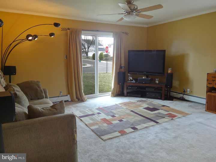 807 Chatham Road Fairless Hills, PA 19030 - Photo 3 of 16 Gallery Image 3