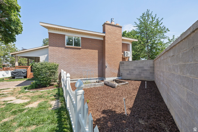 2370 Quail Run Circle East Sandy, UT 84093 - Photo 44 of 54 Garden