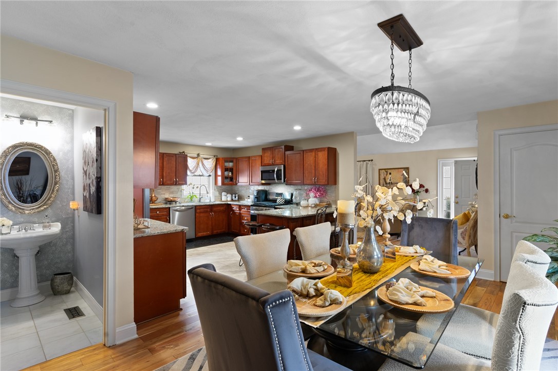 130 Boylston Drive Cranston, RI 02921 - Photo 11 of 49