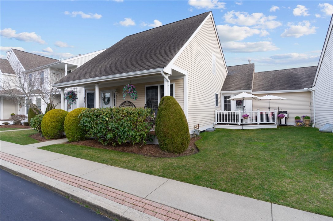 130 Boylston Drive Cranston, RI 02921 - Photo 2 of 49