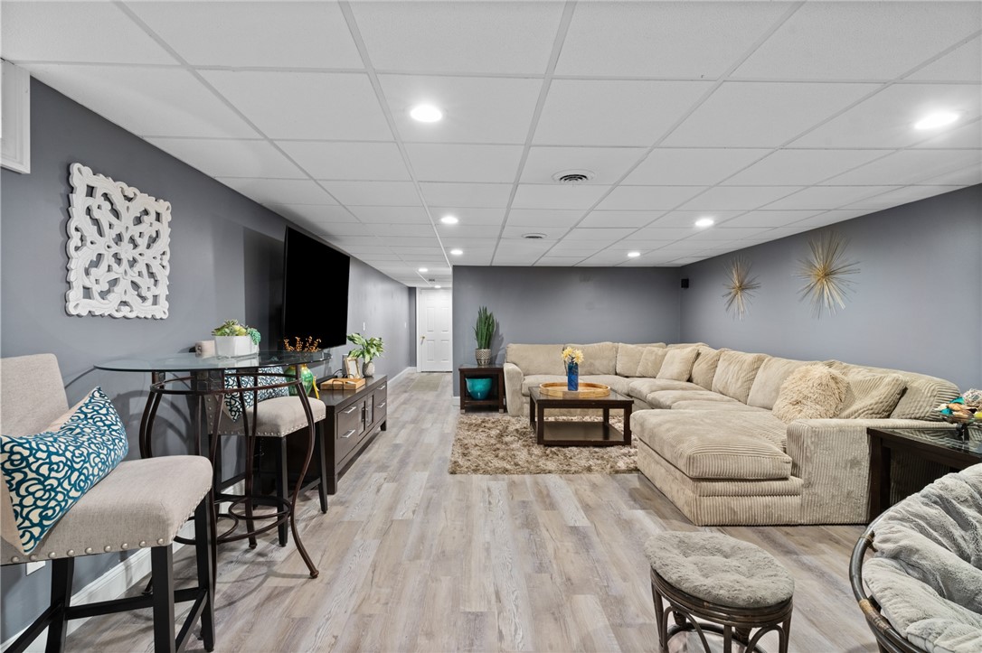 130 Boylston Drive Cranston, RI 02921 - Photo 31 of 49