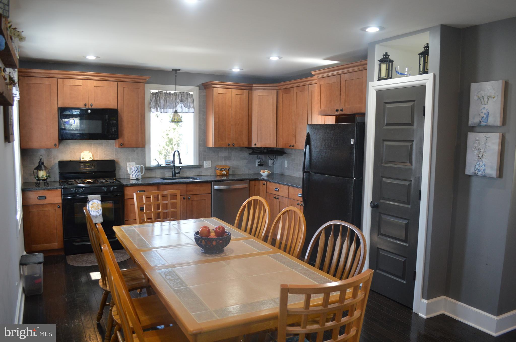 29 East Elbon Road Brookhaven, PA 19015 - Photo 18 of 35 Lovely antuqe door on pantry