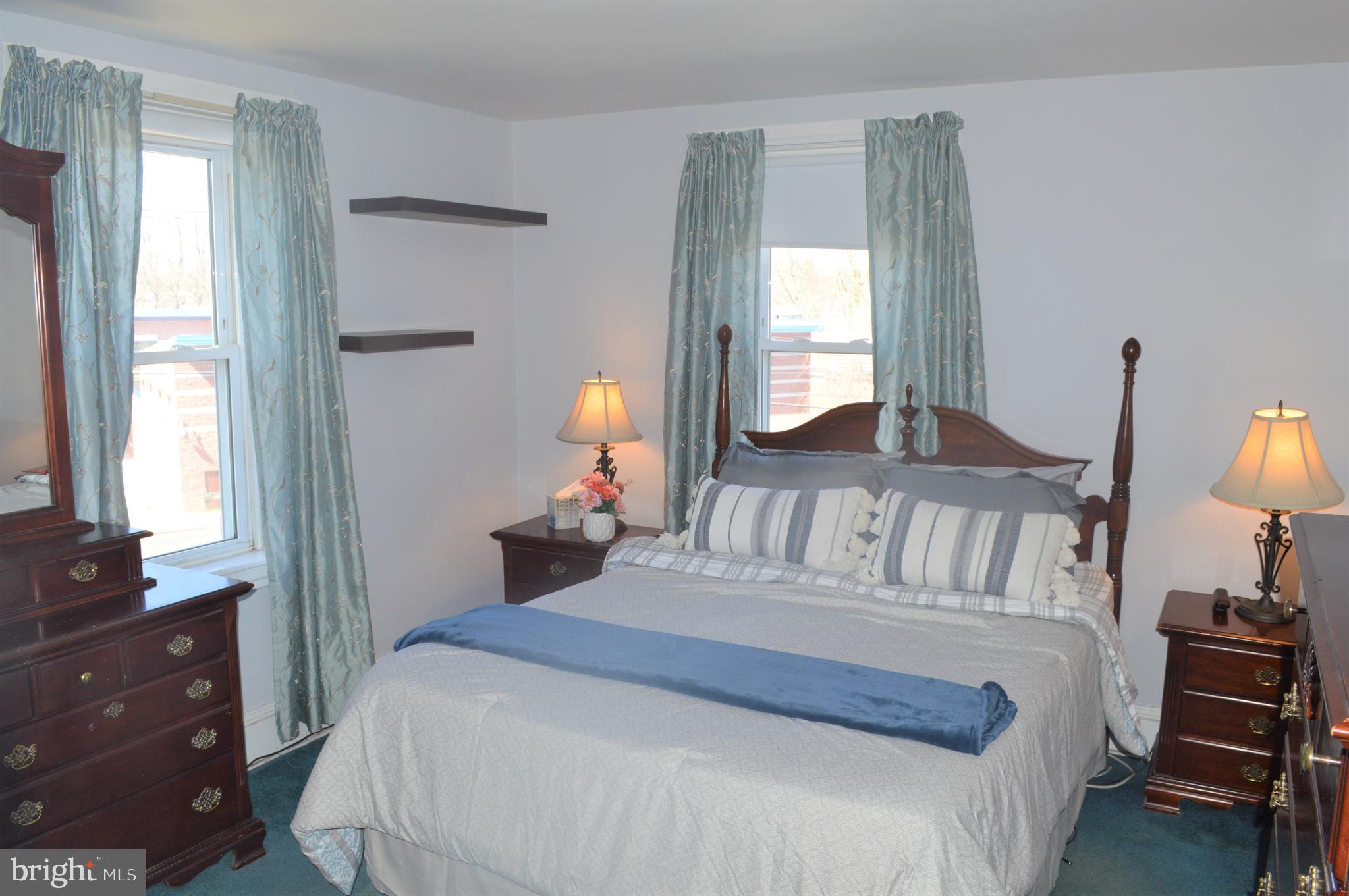 29 East Elbon Road Brookhaven, PA 19015 - Photo 24 of 35 Main bedroom