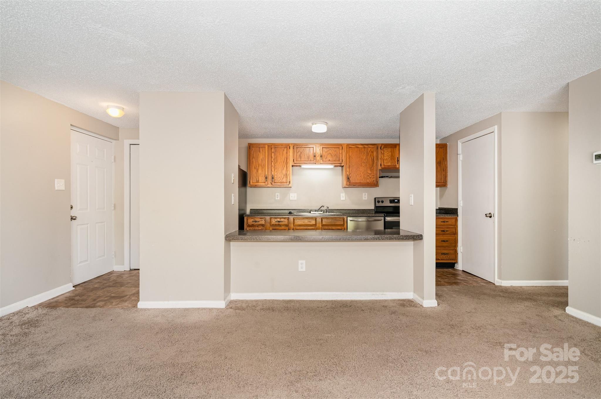 9325 Old Concord Road Charlotte, NC 28213 - Photo 6 of 17