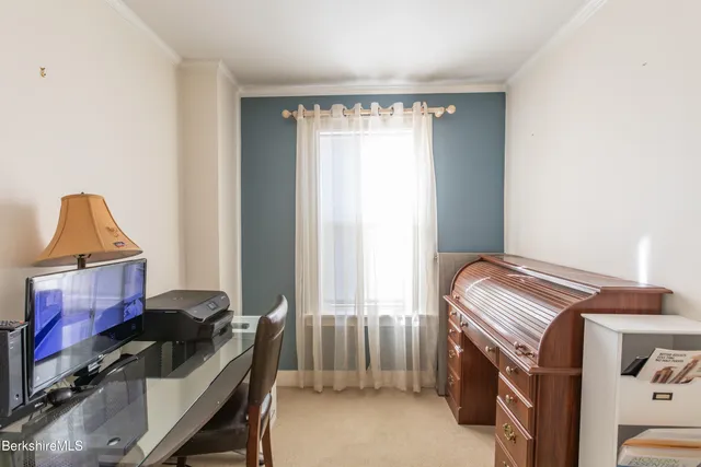 $459,900 | 396 Maple Street, Hinsdale, MA 01235