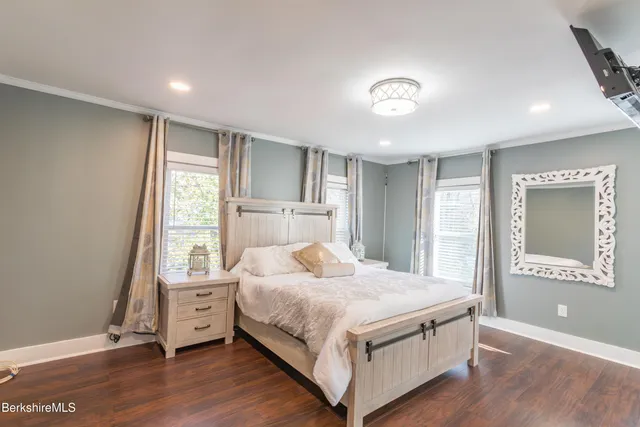 $459,900 | 396 Maple Street, Hinsdale, MA 01235