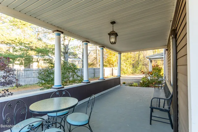 $459,900 | 396 Maple Street, Hinsdale, MA 01235