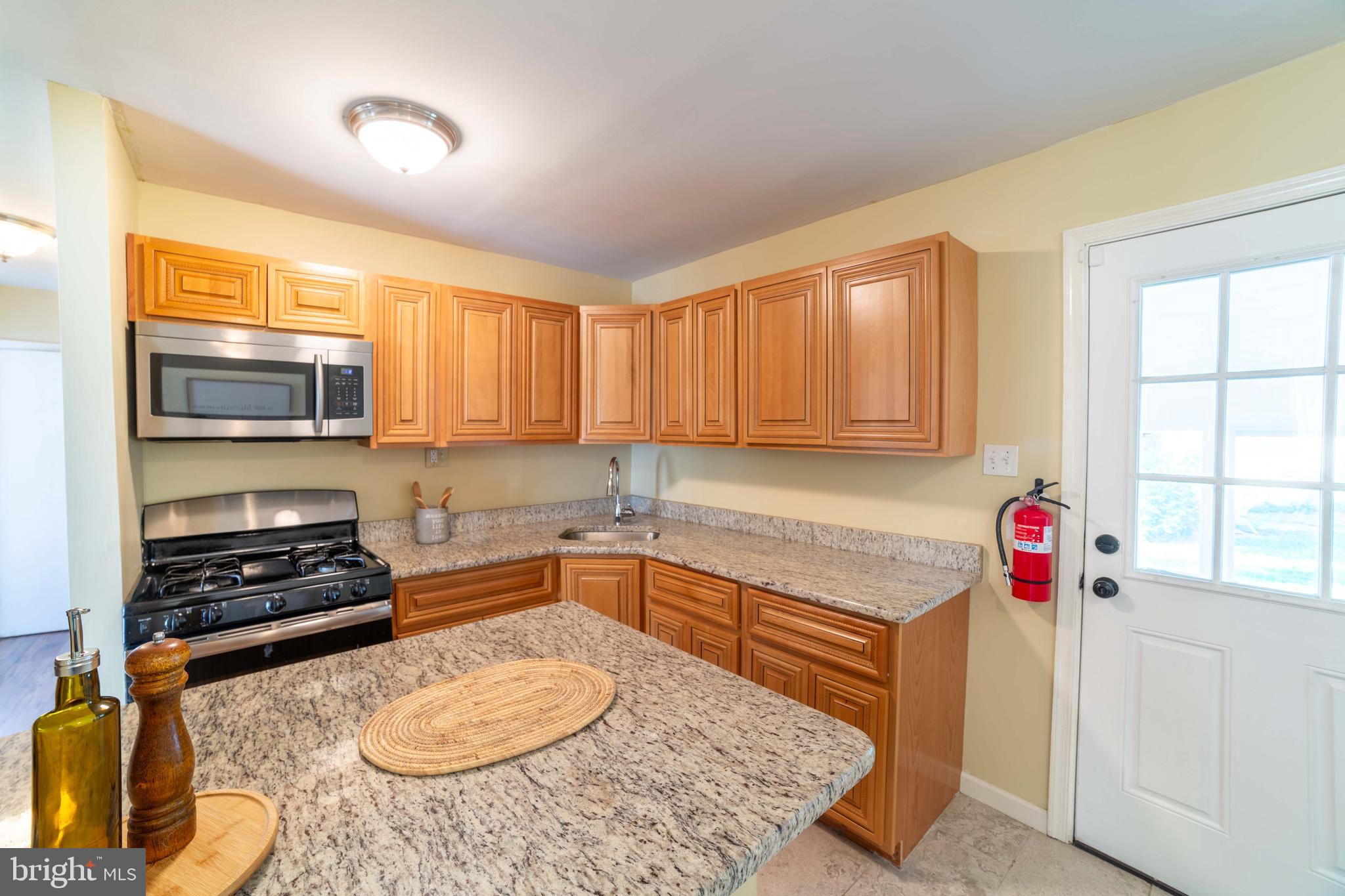 1426 Glassboro Road Wenonah, NJ 08090 - Photo 14 of 52 Kitchen