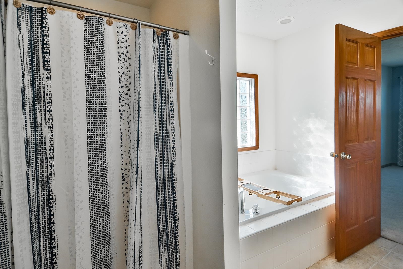 381 Red Fox Drive Davis Junction, IL 61020 - Photo 24 of 38 a view of a bathroom with a bathtub and shower