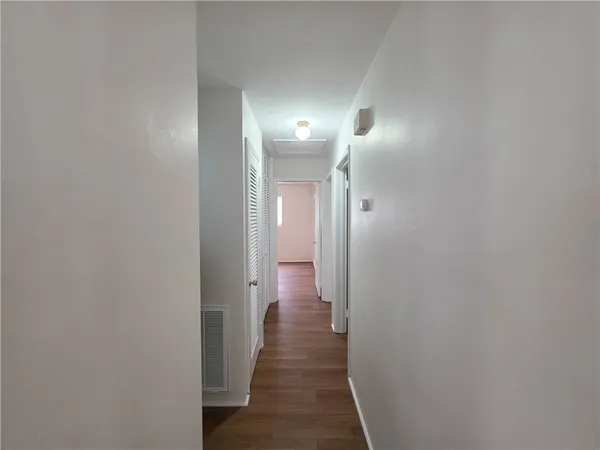 $2,200 | 1715 41st Avenue, Vero Beach, FL 32960