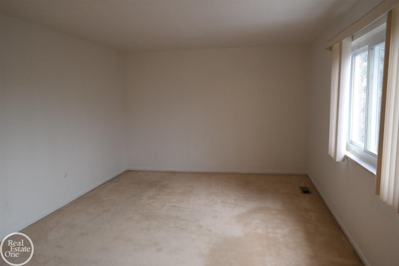 801 West Long Lake Road, Unit C4 Bloomfield Hills, MI 48302 - Photo 8 of 16