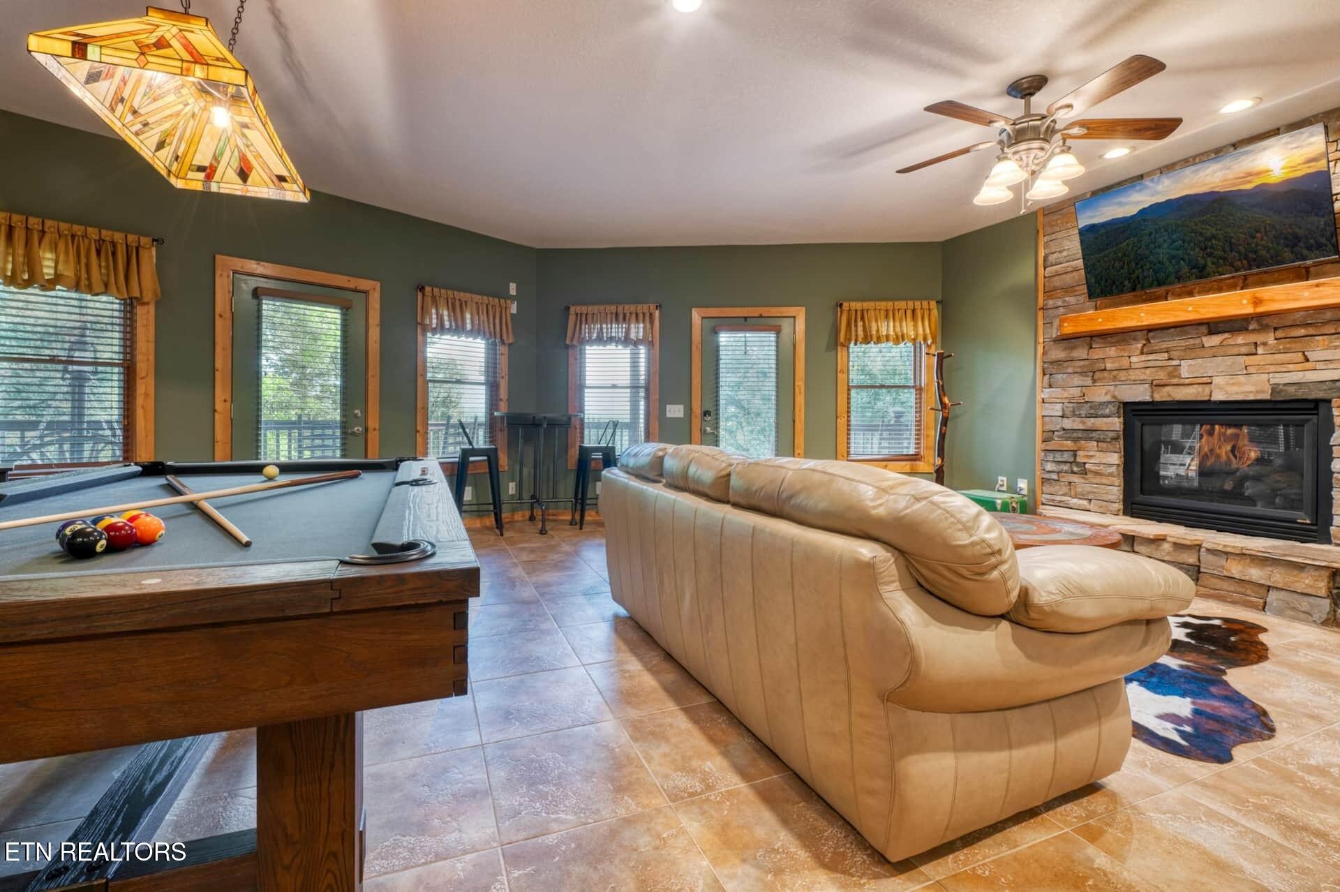 210 Meghans Way Townsend, TN 37882 - Photo 38 of 47
