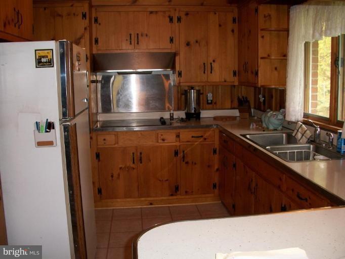 508 Plumtree Road Bel Air, MD 21015 - Photo 9 of 16 Kitchen