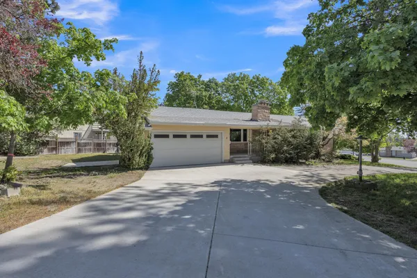 $395,000 | 3 North 3rd Street, Cheney, WA 99004