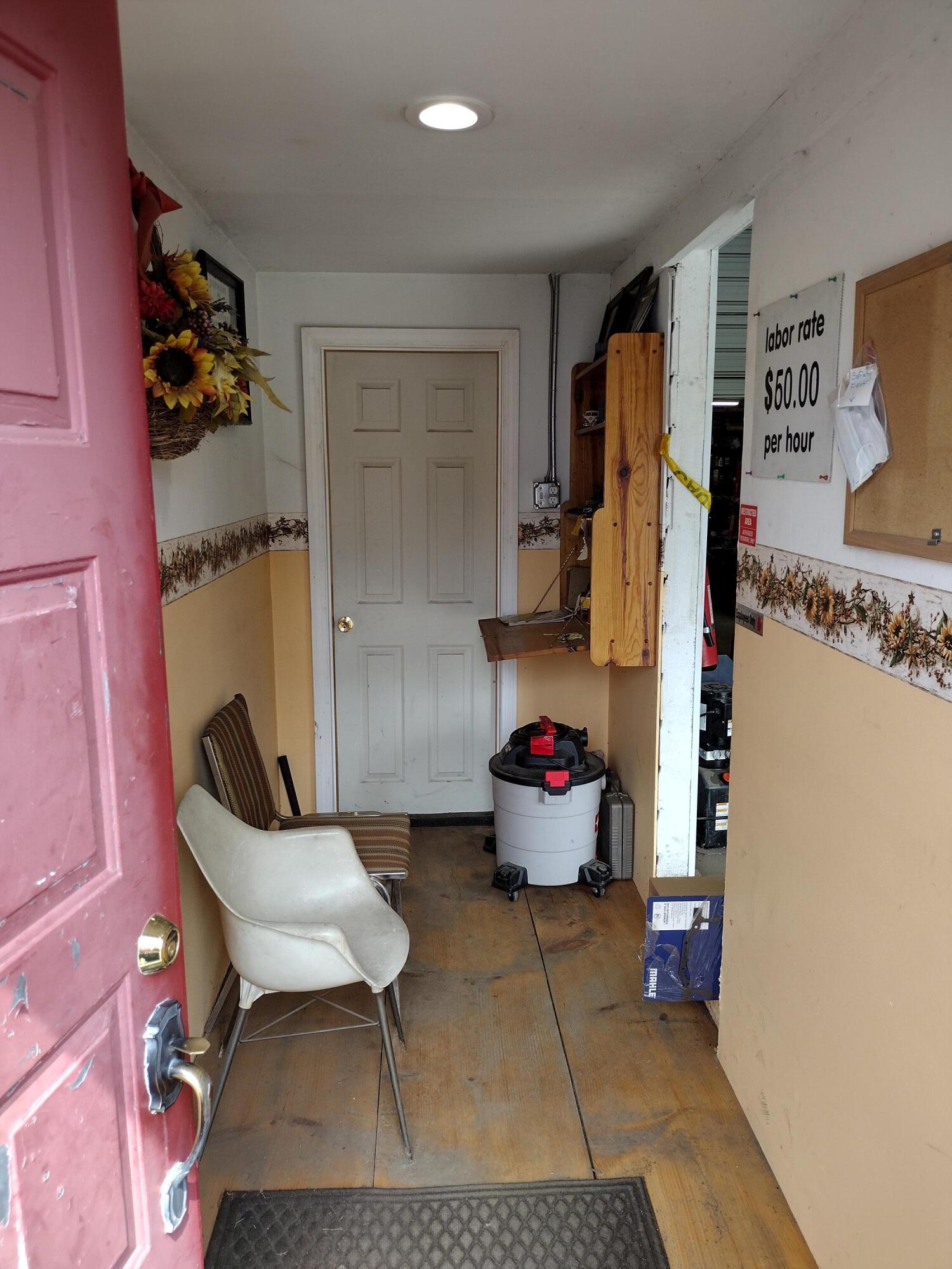 727 Dexter Road Corinna, ME 04928 - Photo 47 of 54 Entry