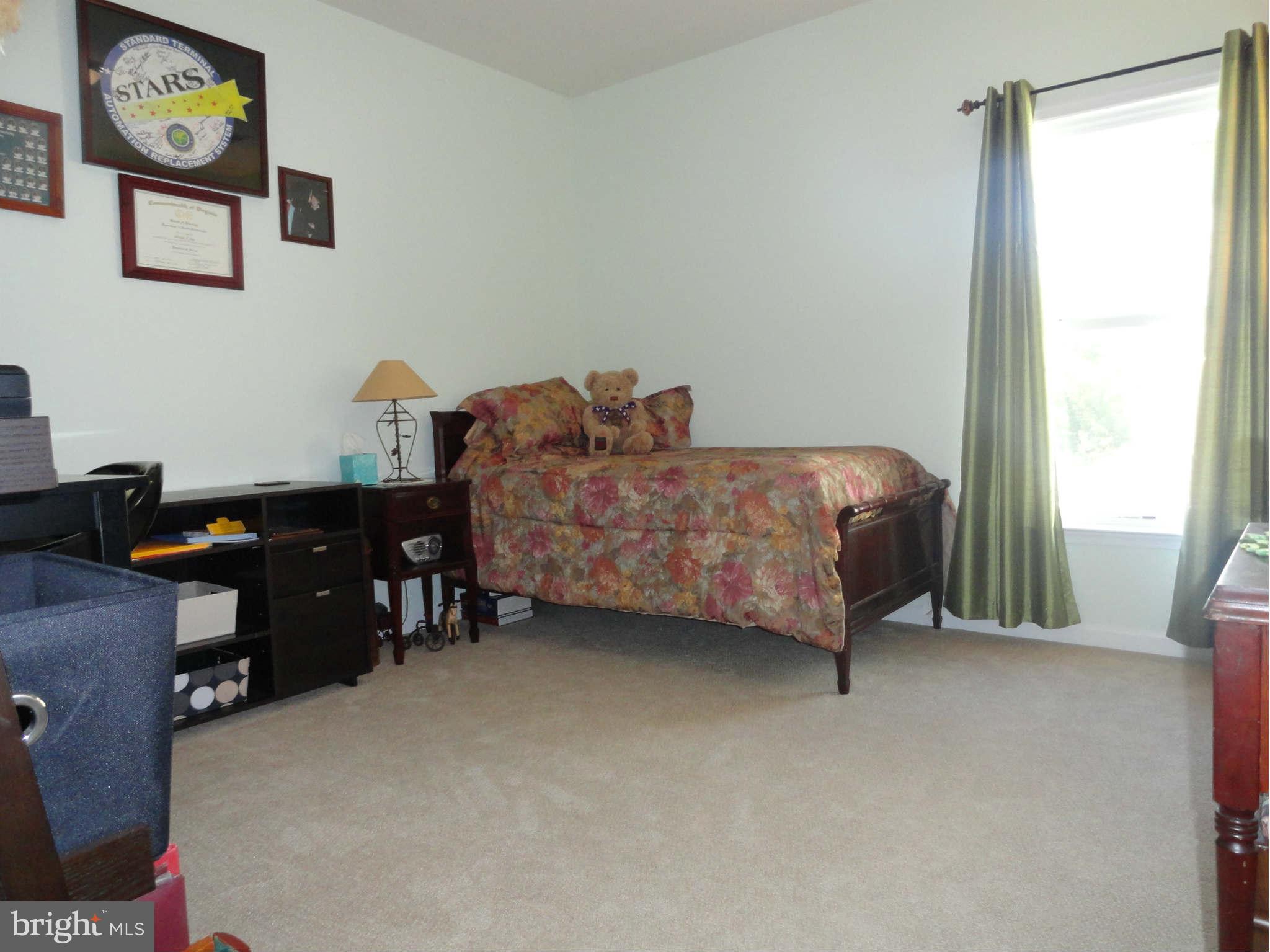 21 East Reed Avenue Alexandria, VA 22305 - Photo 14 of 18 Bedroom